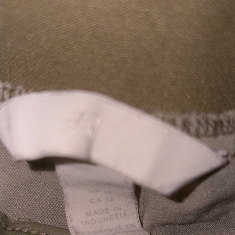 H&M - Picture 9 of 9